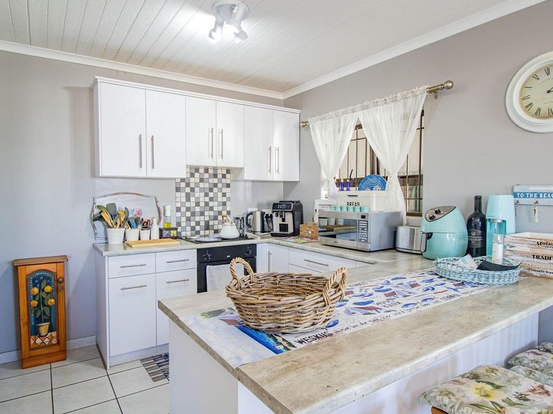 A Peaceful, Cozy Charm with an affordable Price Tag! - Photo 5