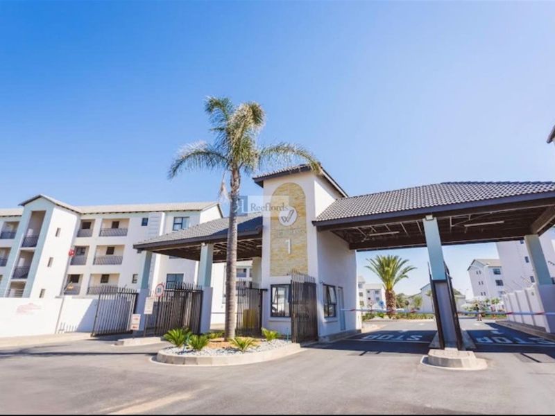 3 Bedroom Apartment To Rent in Carlswald, Midrand - Photo 2