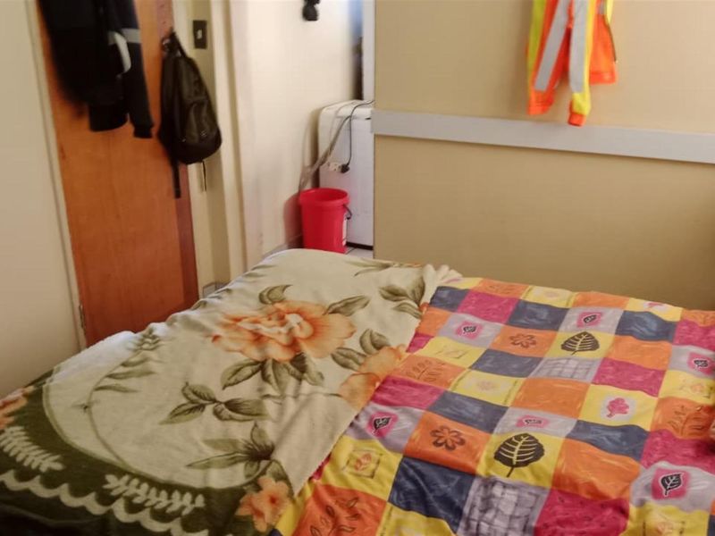 House with Flatlet For Sale in Stilfontein Ext 4, Stilfontein, North West - Photo 10