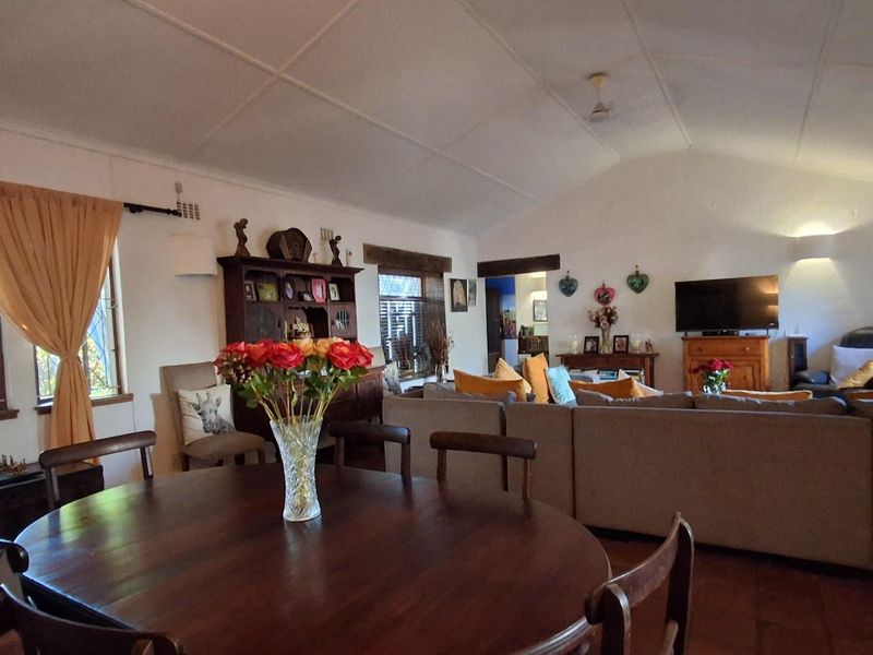 Coastal Family Living Just Steps From The Beach - Photo 6