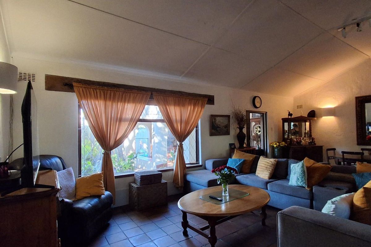 Coastal Family Living Just Steps From The Beach - Photo 4