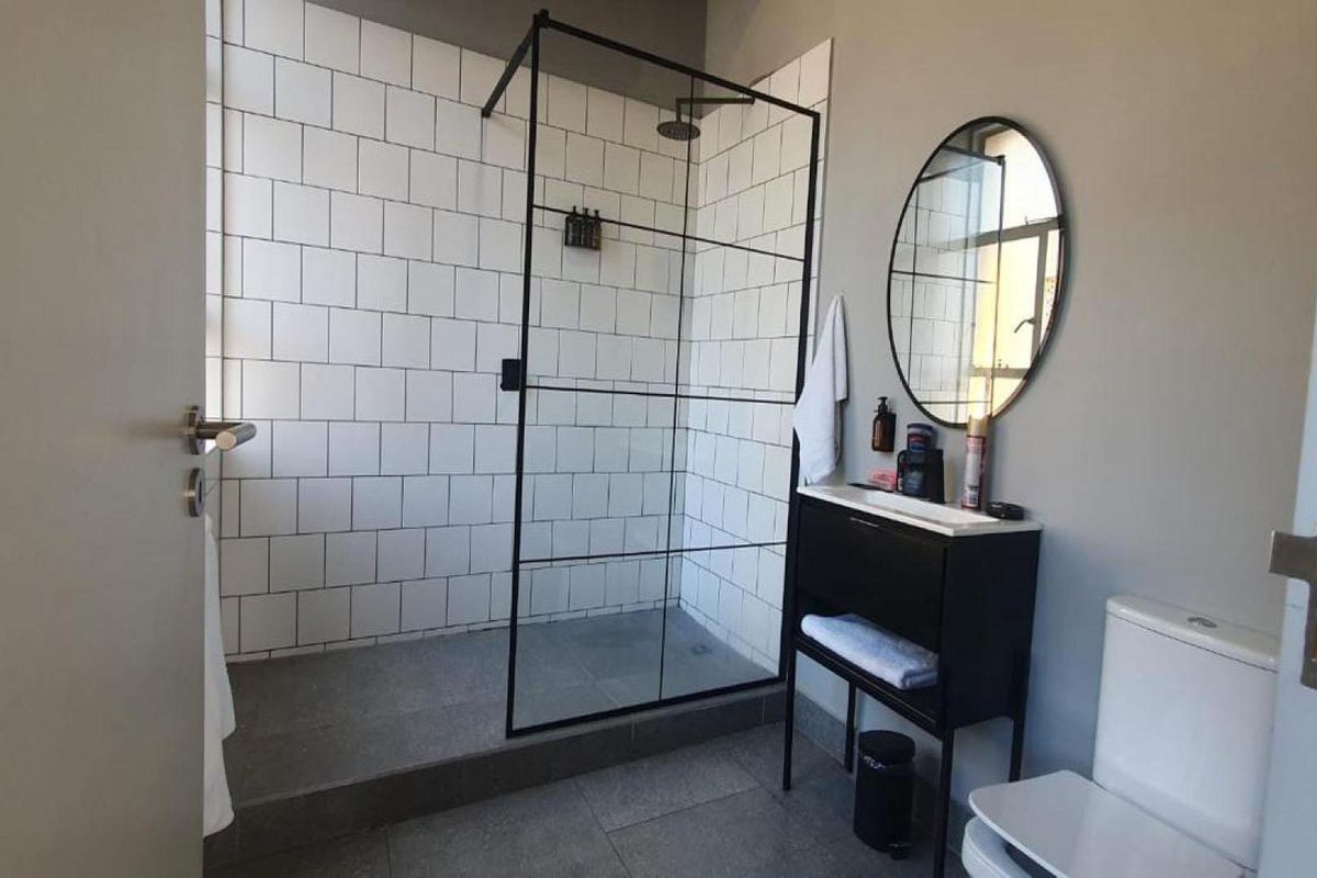 Furnished Studio Apartment for Sale in BlackBrick, Cape Town - Photo 4