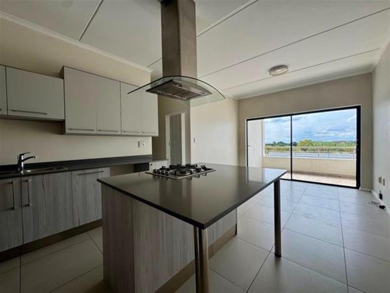 2 Bed,2 Bath apartment for rent in Carlswald - Photo 4