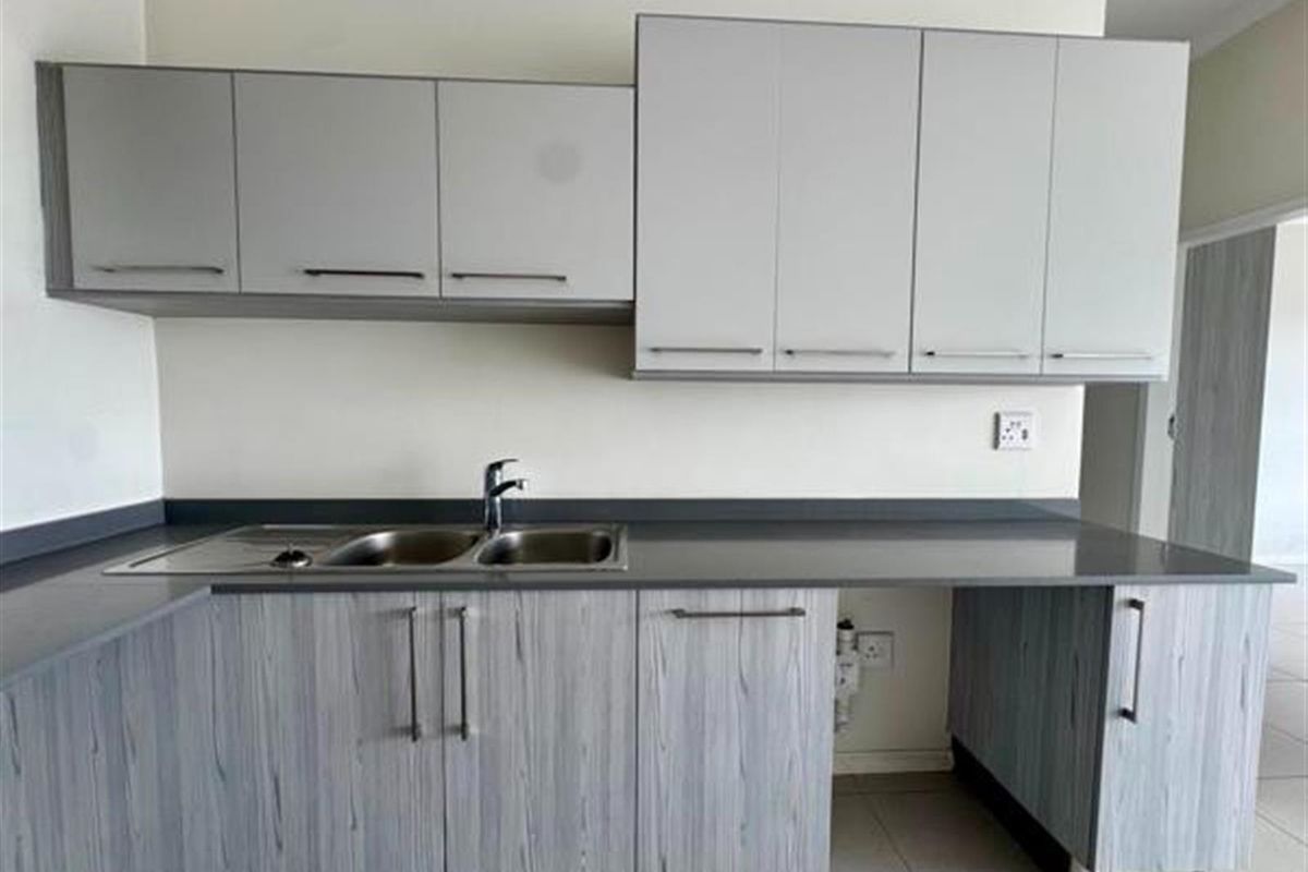 2 Bed,2 Bath apartment for rent in Carlswald - Photo 2