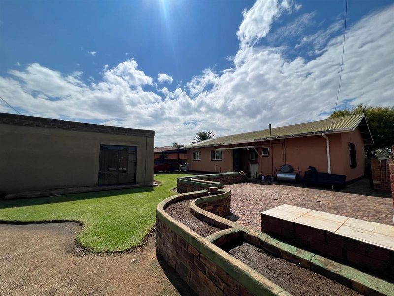 House For Sale in Vanderbijlpark SW 1, Vanderbijlpark SW, Vanderbijlpark - Photo 3