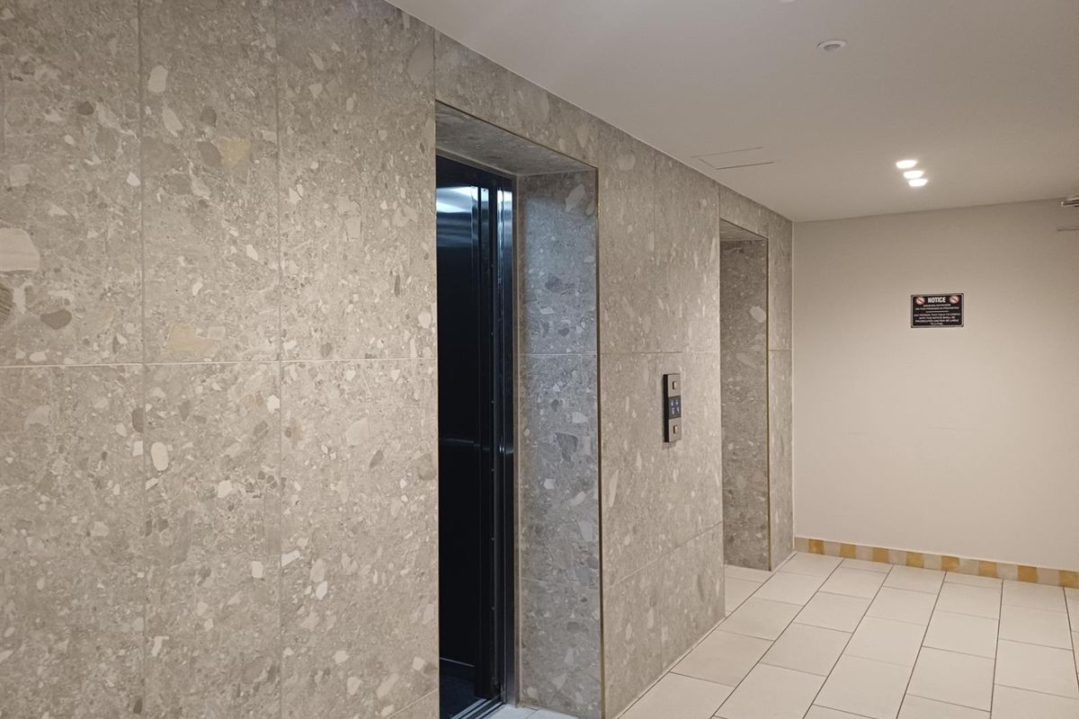 Beautiful and Stylish Studio Apartment in The Sage - Photo 3