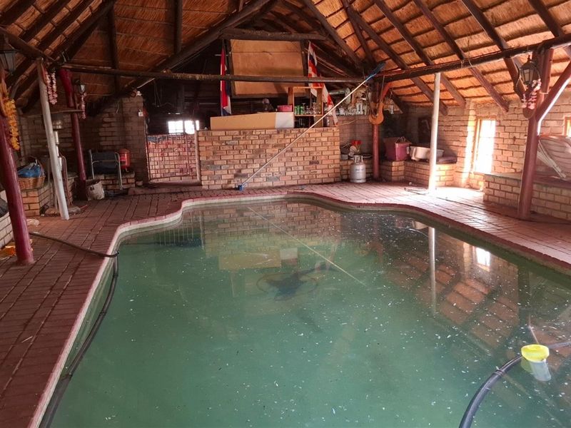 2 House Farm For Sale in Klerksdorp Rural, Klerksdorp, North West - Photo 3