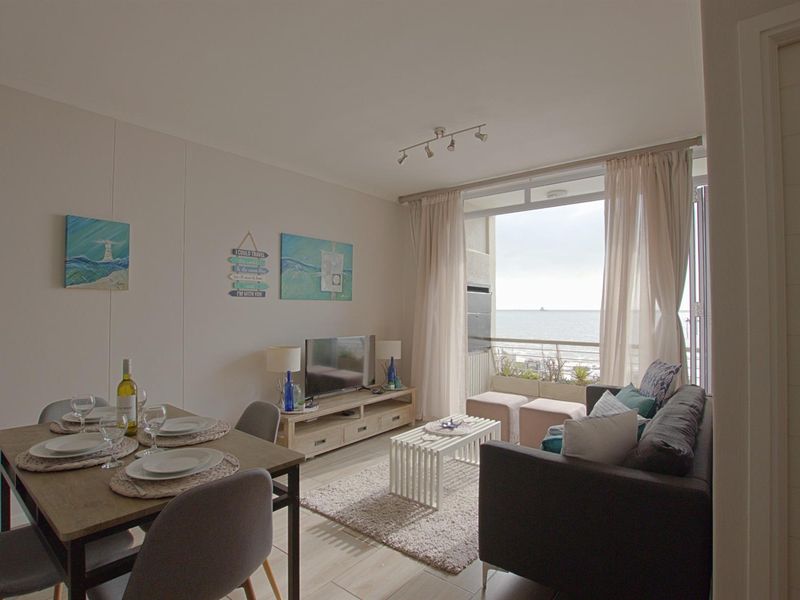 Apartment To Rent in Lagoon Beach, Milnerton - Photo 7