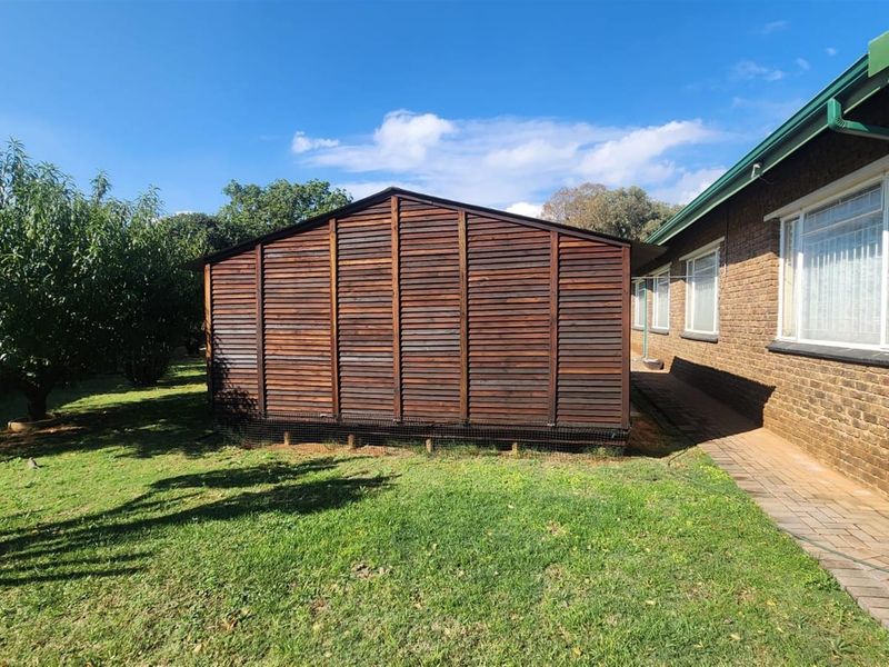 Elegant Family Living in the Heart of Rensburg, Heidelberg - Photo 8