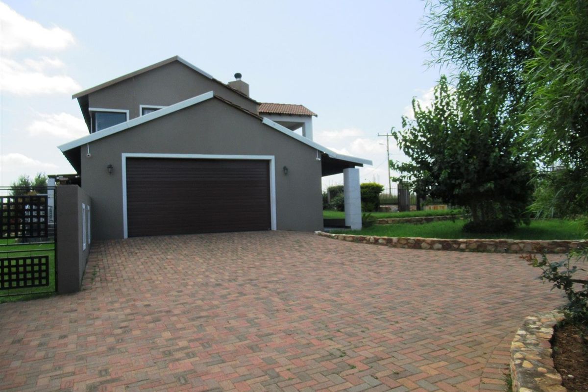 House For Sale in Bronkhorstbaai Dorp, Bronkhorstspruit - Photo 4
