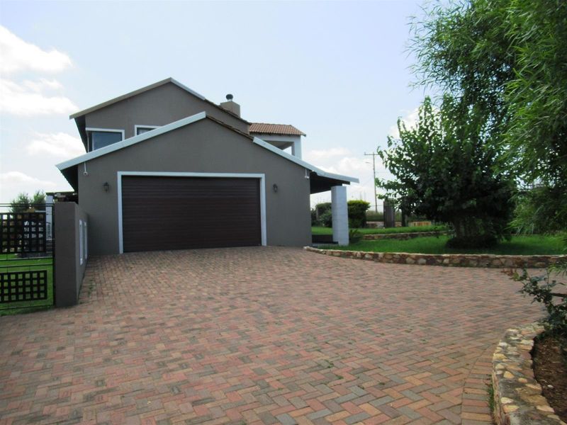 House For Sale in Bronkhorstbaai Dorp, Bronkhorstspruit - Photo 4