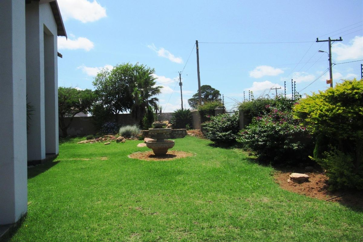 House For Sale in Bronkhorstbaai Dorp, Bronkhorstspruit - Photo 3