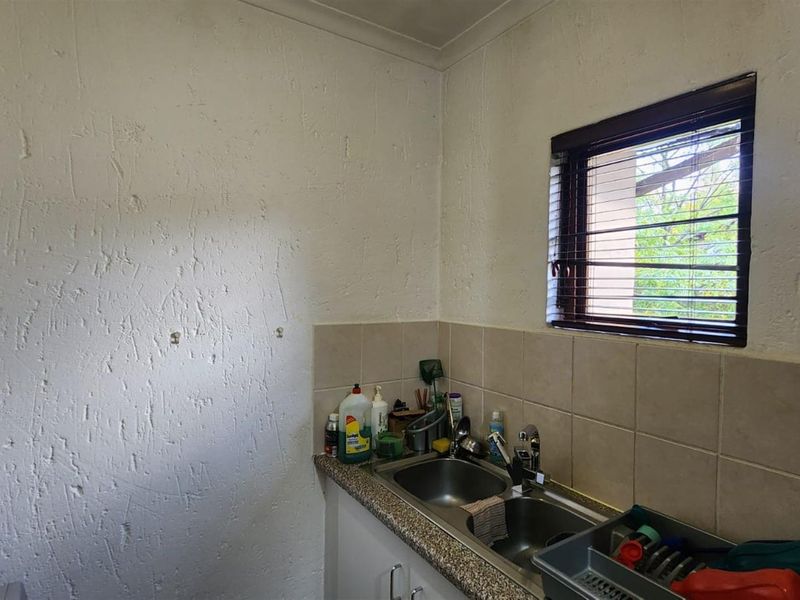 Apartment For Sale in Buccleuch Sandton - Photo 6