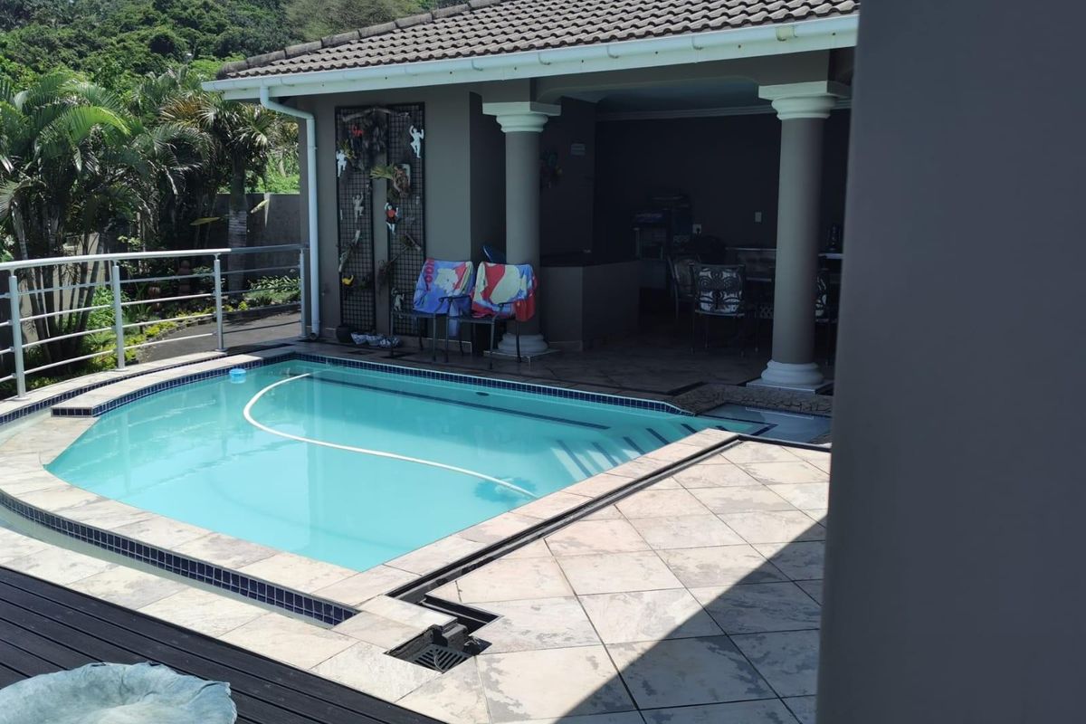 House For Sale in Freeland park, Scottburgh, KwaZulu-Natal - Photo 2