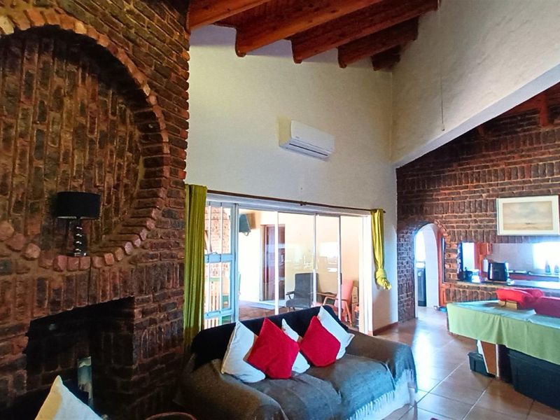 House for sale in Beacon Bay, East London - Photo 9