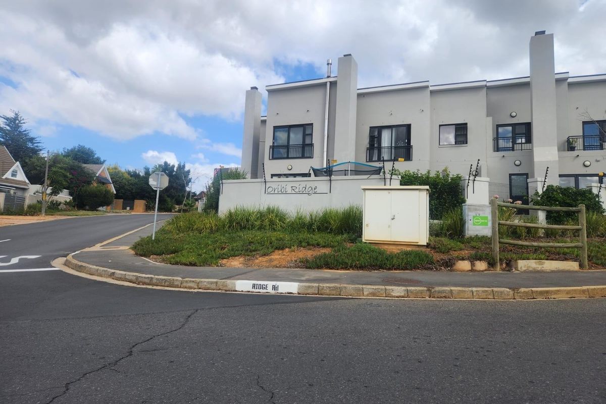 House For Sale in Langeberg Ridge, Kraaifontein - Photo 2