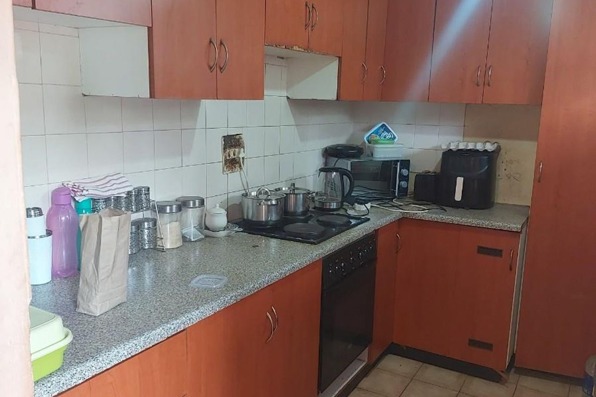 Apartment Block For Sale in Durban, KwaZulu Natal - Photo 3