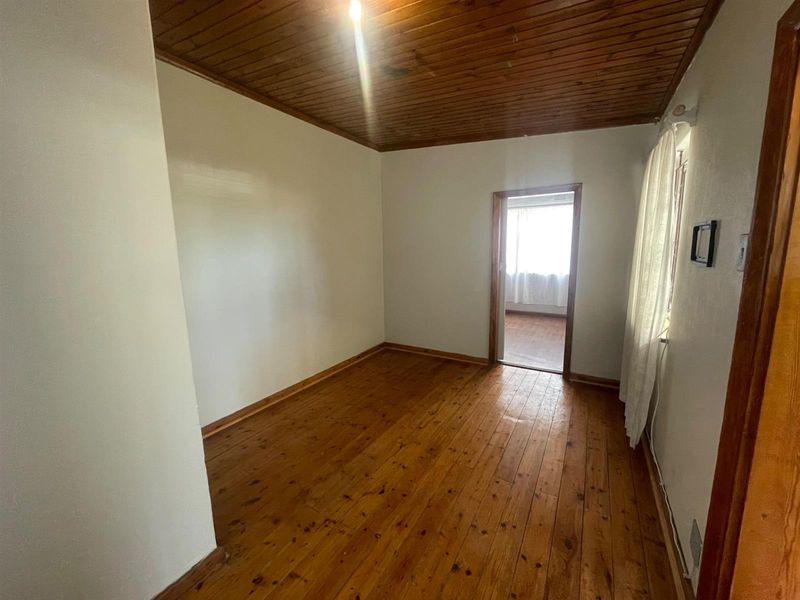 Garden Flatlet to Rent in Grassy Park - Photo 4