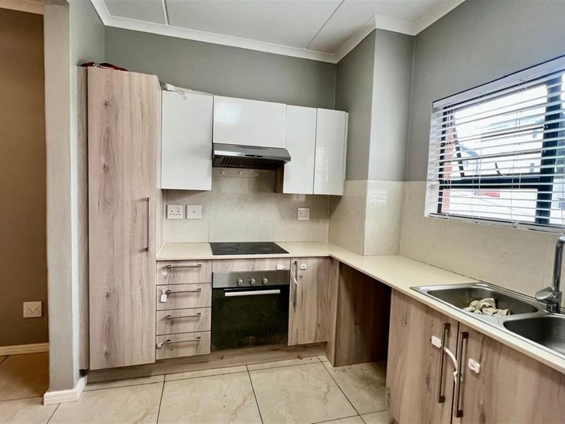 Apartment To Rent in North Riding, Randburg - Photo 3