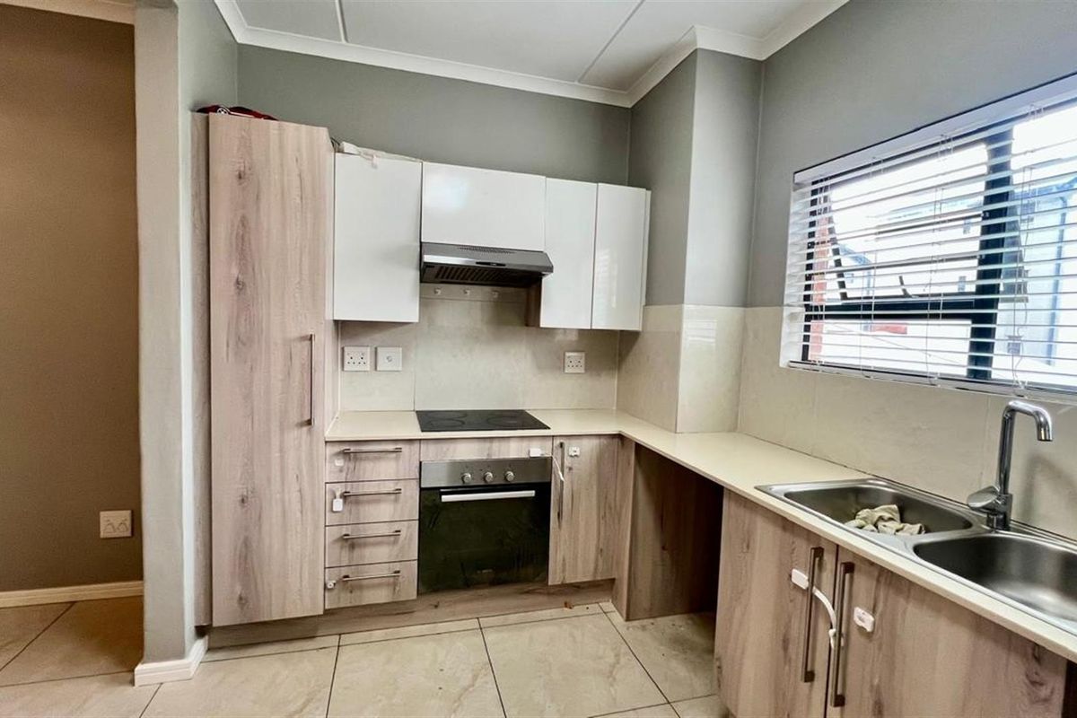 Apartment To Rent in North Riding, Randburg - Photo 3