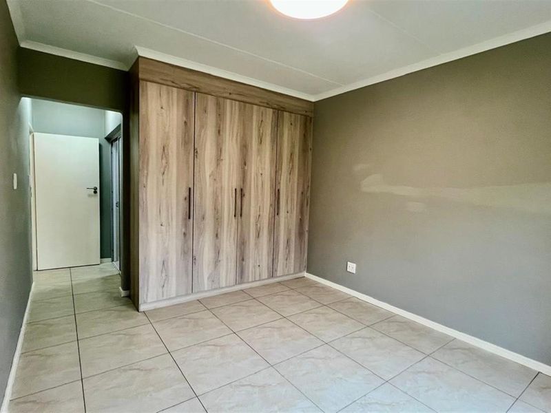 Apartment To Rent in North Riding, Randburg - Photo 10