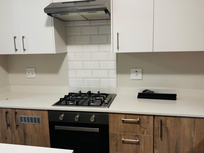 Apartment To Rent in Fourways, Sandton - Photo 3