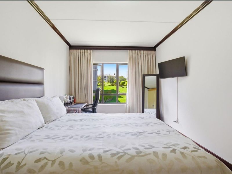 Apartment To Rent in Fourways, Sandton - Photo 9