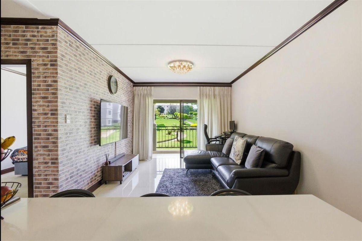 Apartment To Rent in Fourways, Sandton - Photo 3