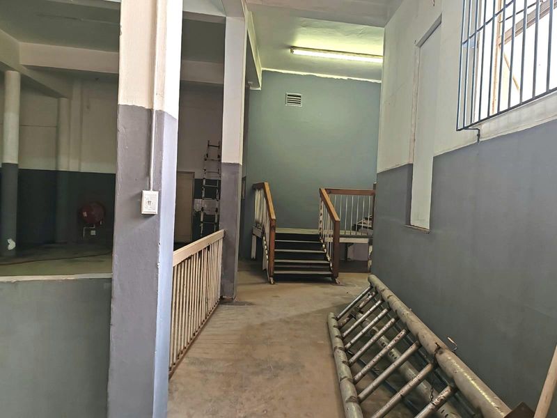 Apartment and Commercial Building For Sale in Vanderbijlpark Central Vanderbijlpark Gauteng - Photo 3