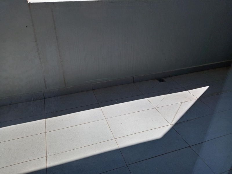 Stunning Apartment not to be missed - Photo 4