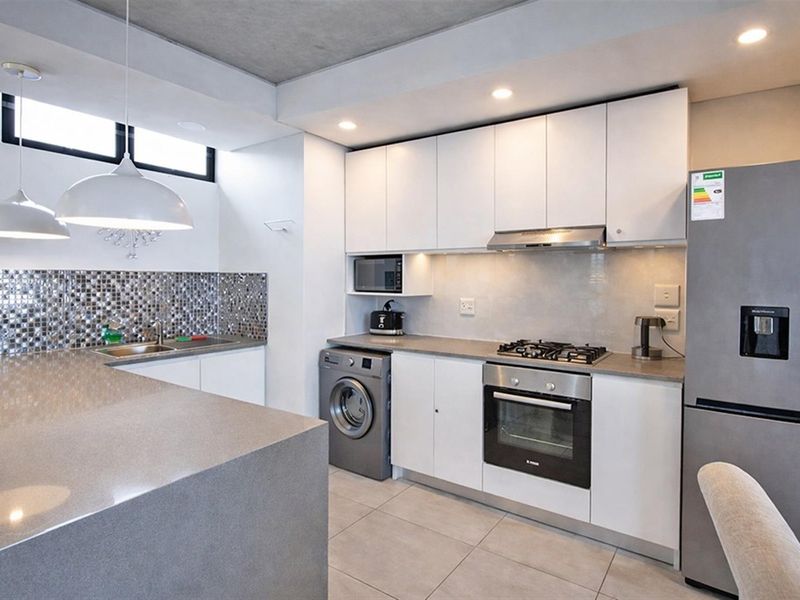 Available Immediately! Furnished Apartment To Rent in Sibaya Precinct - Photo 10