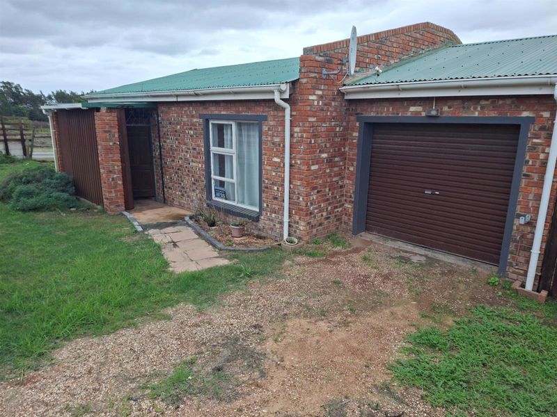 Easy Living in the Heart of Albertinia - Photo 8