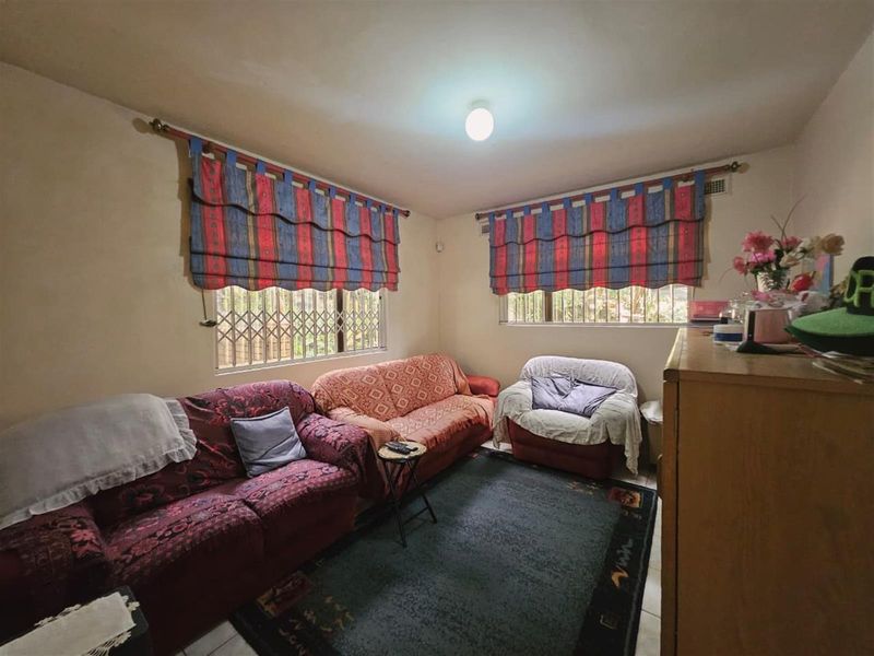 House For Sale in Reservoir Hills, Durban - Photo 7