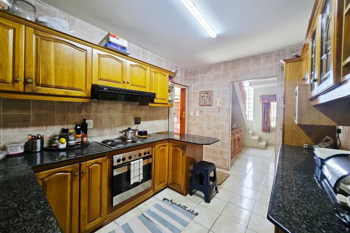 House For Sale in Reservoir Hills, Durban - Photo 4