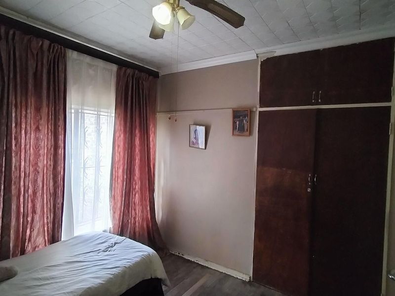 Modern low maintenance up for grabs - Photo 8