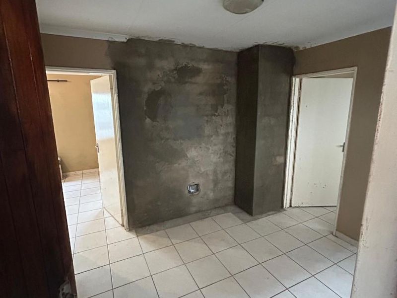 House To Rent in Cosmo City, Roodepoort - Photo 2