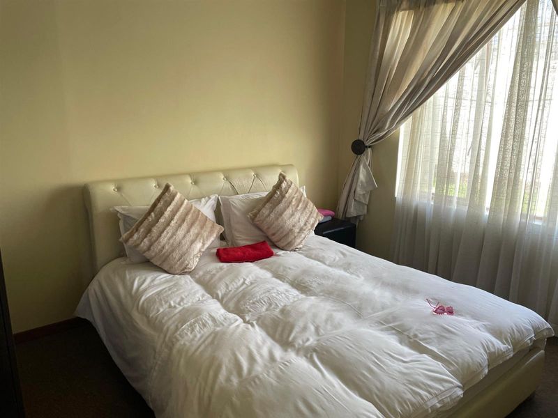Apartment To Rent in Carlswald, Midrand - Photo 9