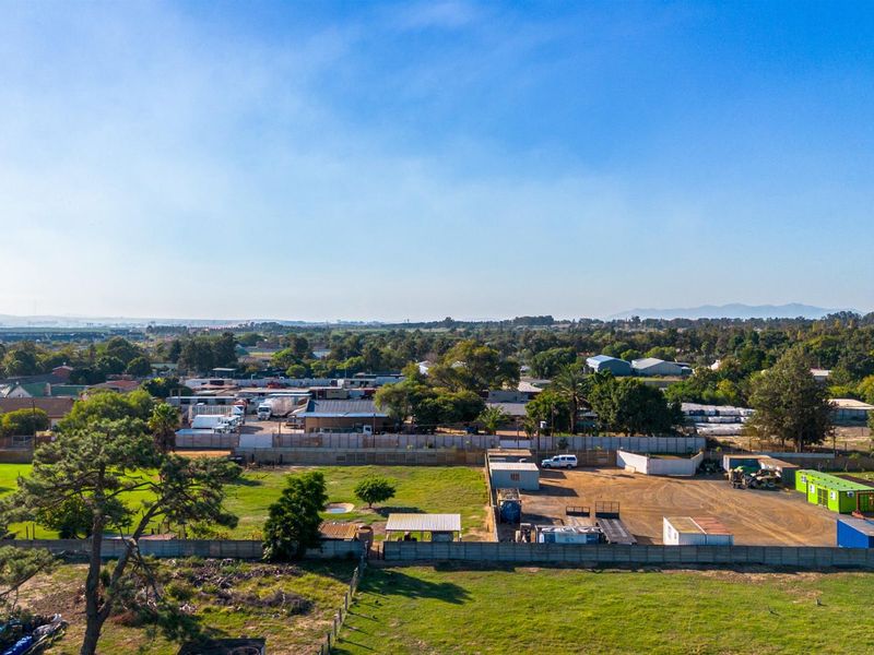 Small Holding For Sale in Joostenbergvlakte, Kraaifontein - Photo 8