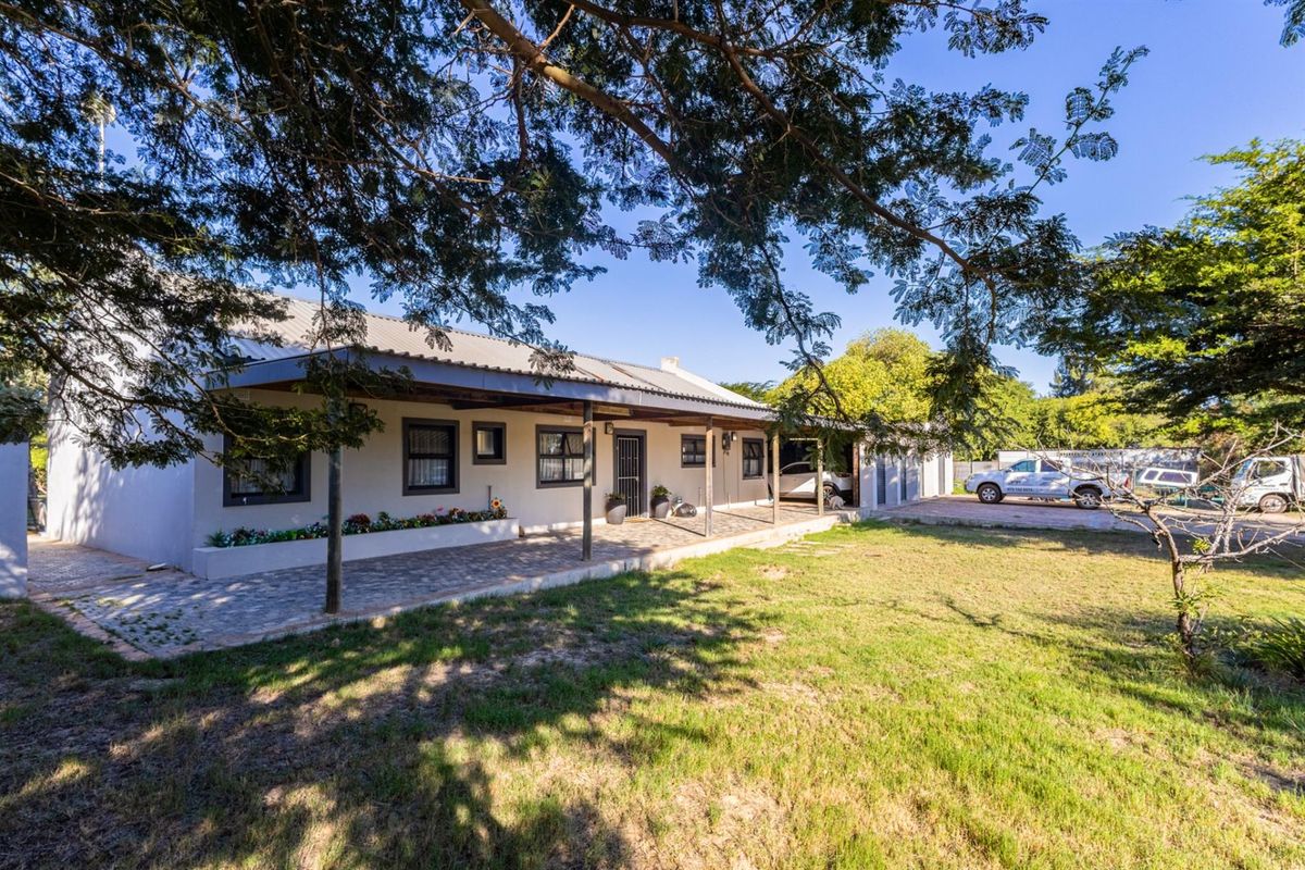 Small Holding For Sale in Joostenbergvlakte, Kraaifontein - Photo 2