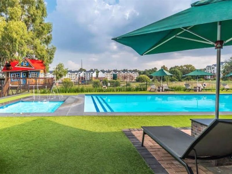 Apartment To Rent in Linbro Park, Sandton - Photo 2