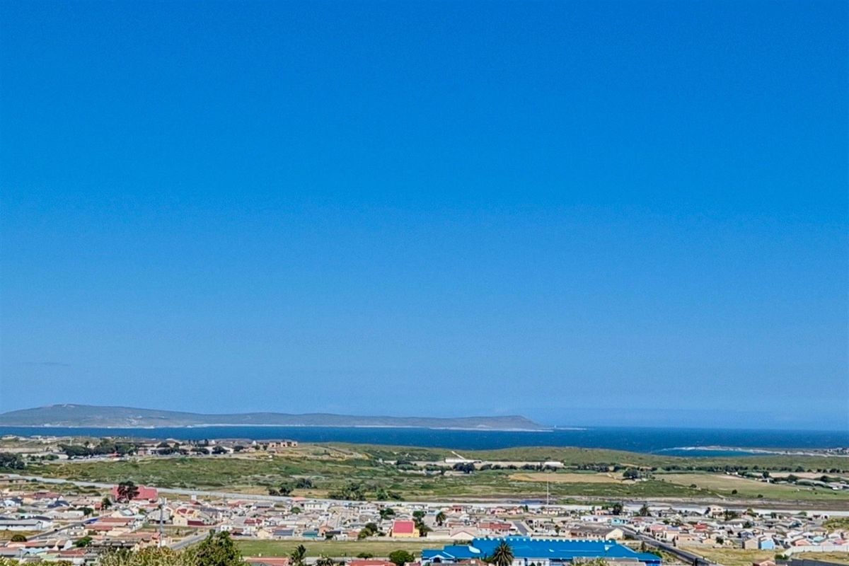 Prime 651m2 Stand with Sea Views in Secure Hoogland Mountain Estate - Photo 3