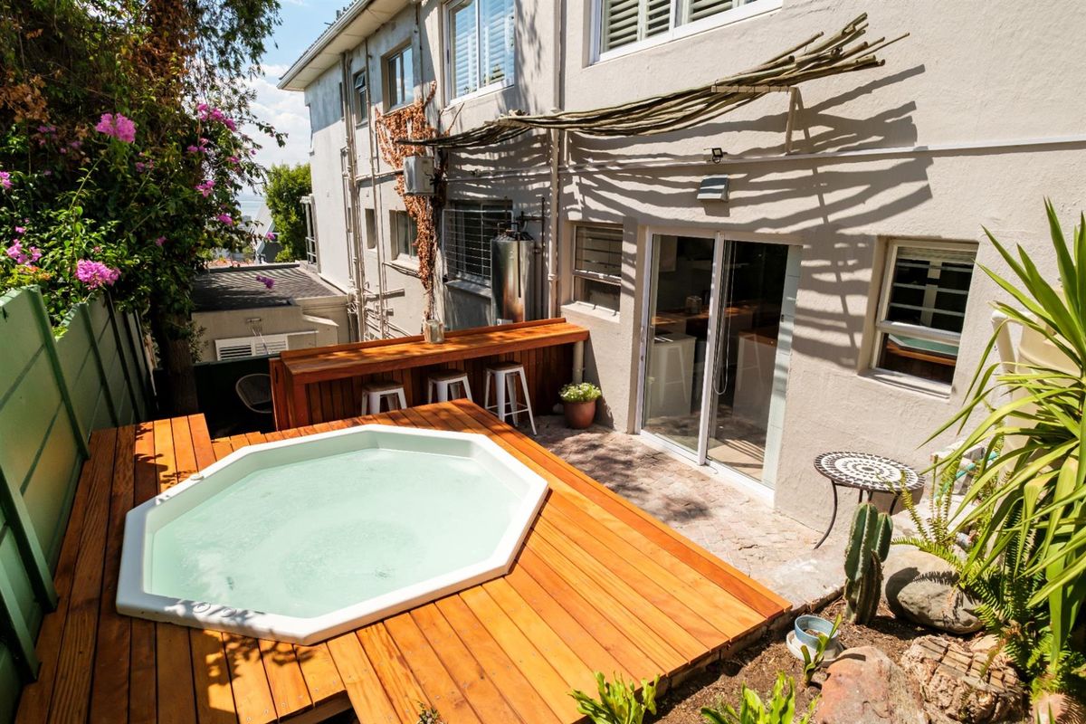Apartment For Sale in Green Point, Western Cape - Photo 3