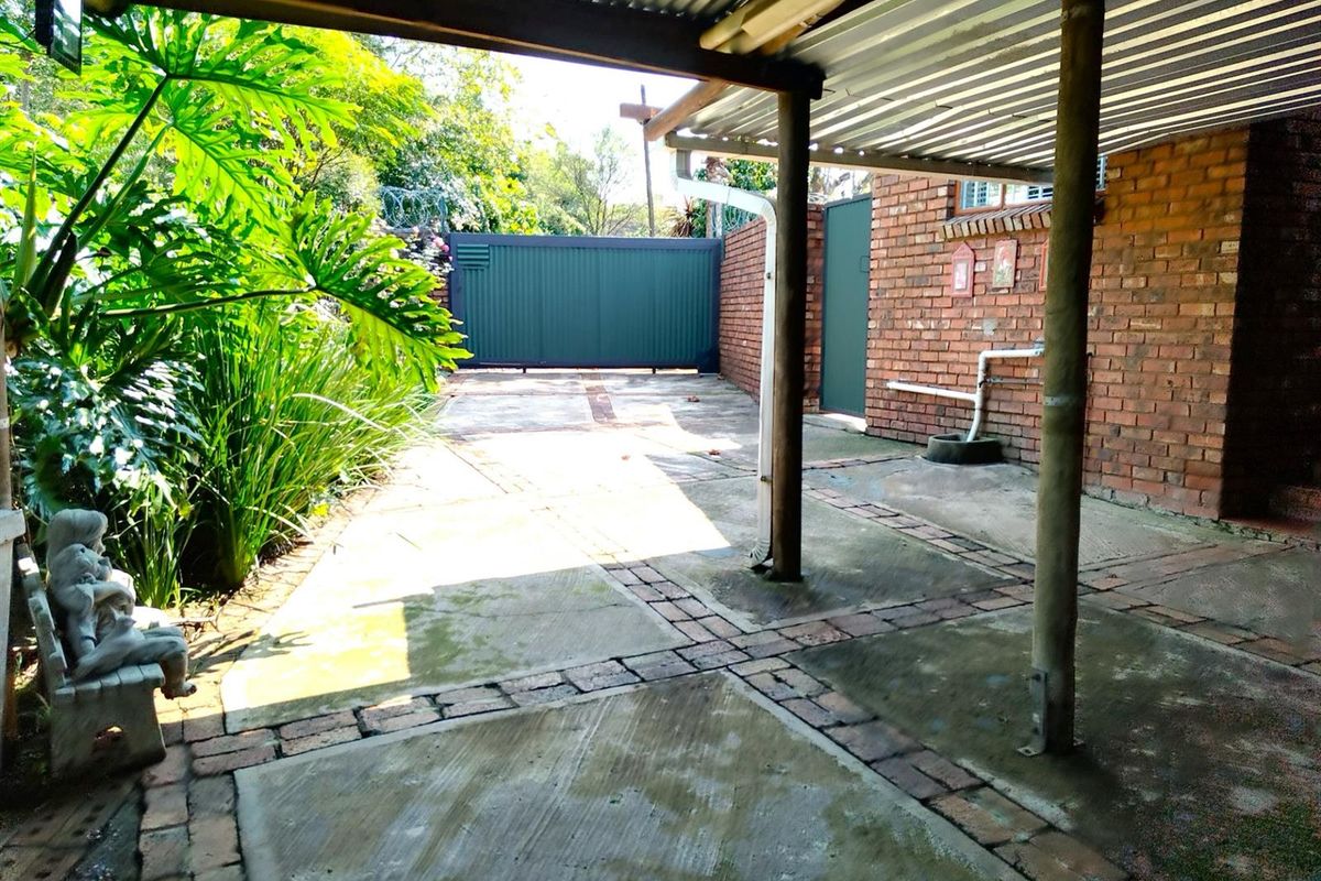 GRASKOP HOUSE FOR SALE - Photo 4