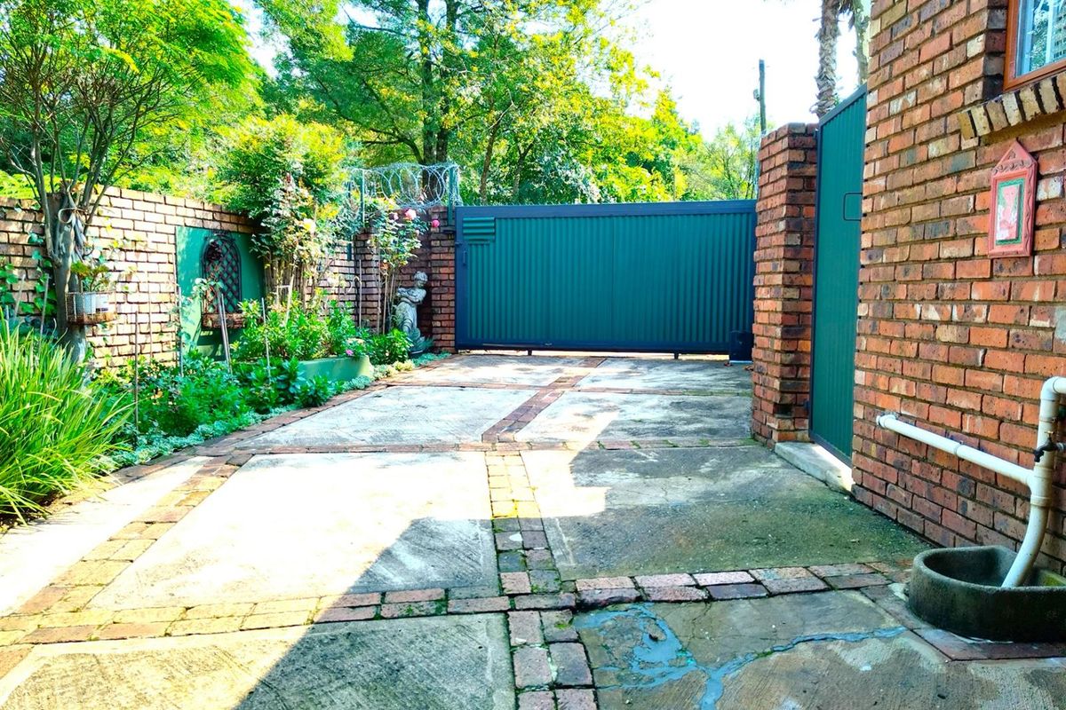 GRASKOP HOUSE FOR SALE - Photo 5