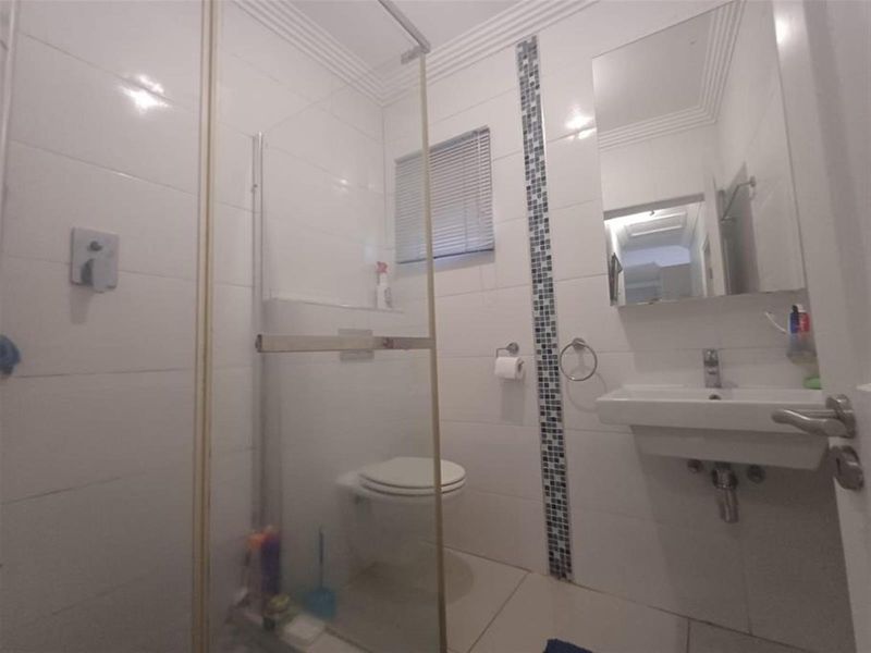 Apartment For Sale in Windermere, Durban, KwaZulu Natal - Photo 3