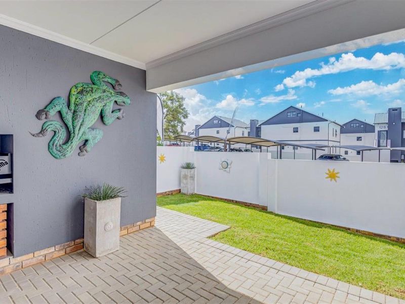 Apartment To Rent in Glen Austin AH, Midrand - Photo 2