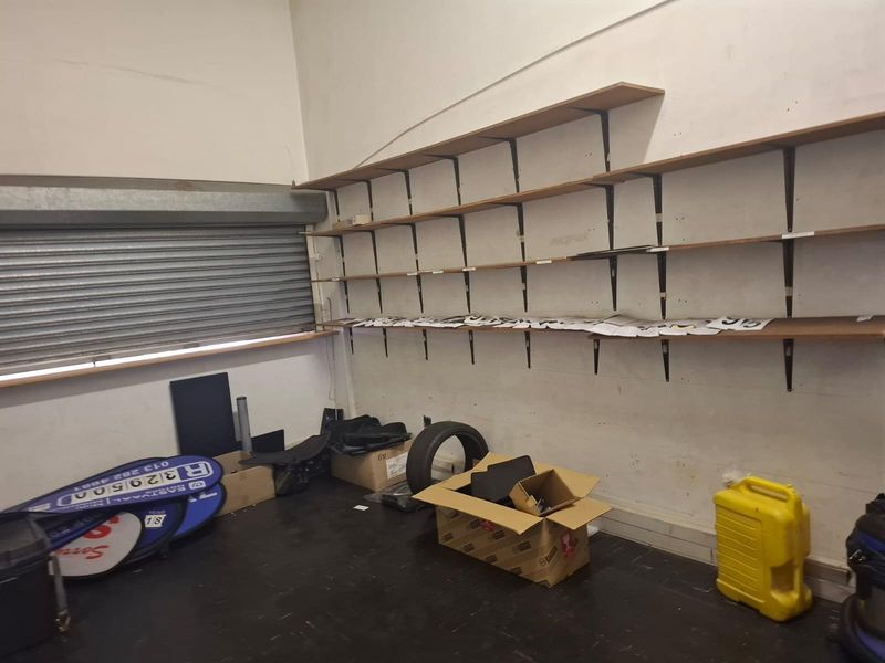 Commercial Property To Let - Photo 9