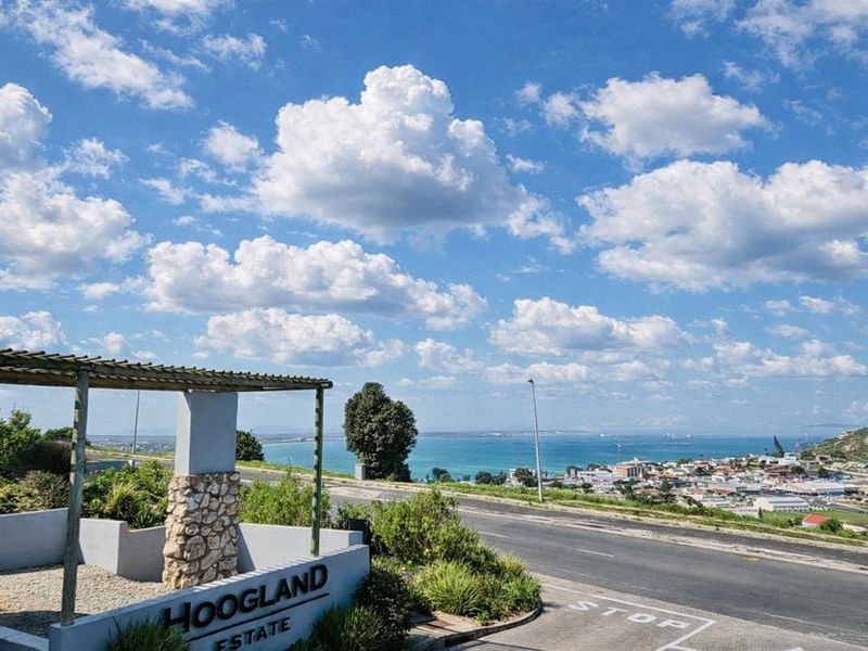 Secure Coastal Living with Views - 650 m2 Stand in Hoogland Mountain Estate - Photo 4