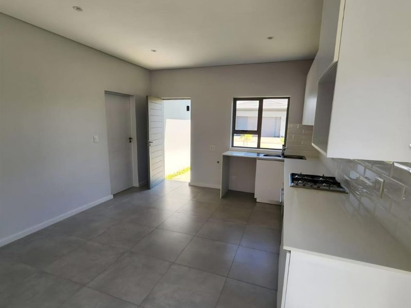 Retirement Townhouse For Sale in Umdloti, KwaZulu Natal - Photo 3