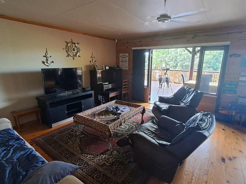 Upmarket loghome with beautiful sea views - Photo 9